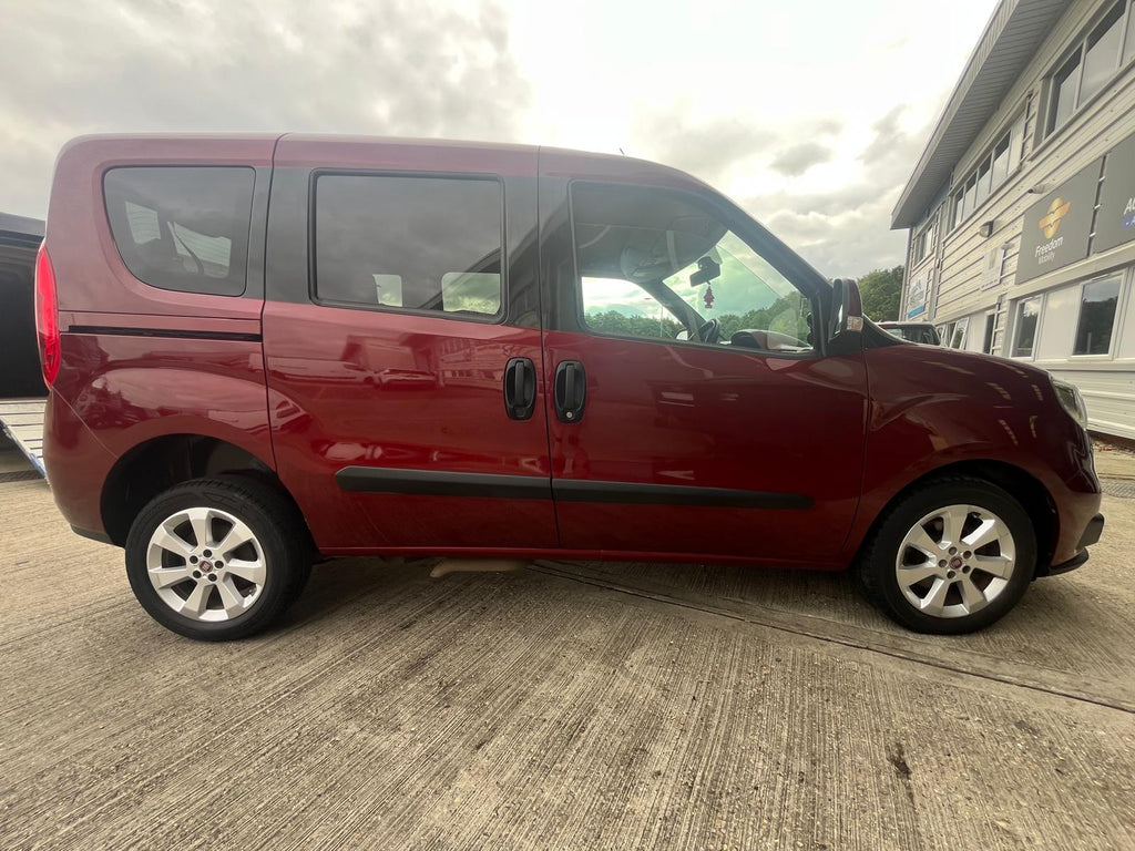 Fiat Doblo WAV