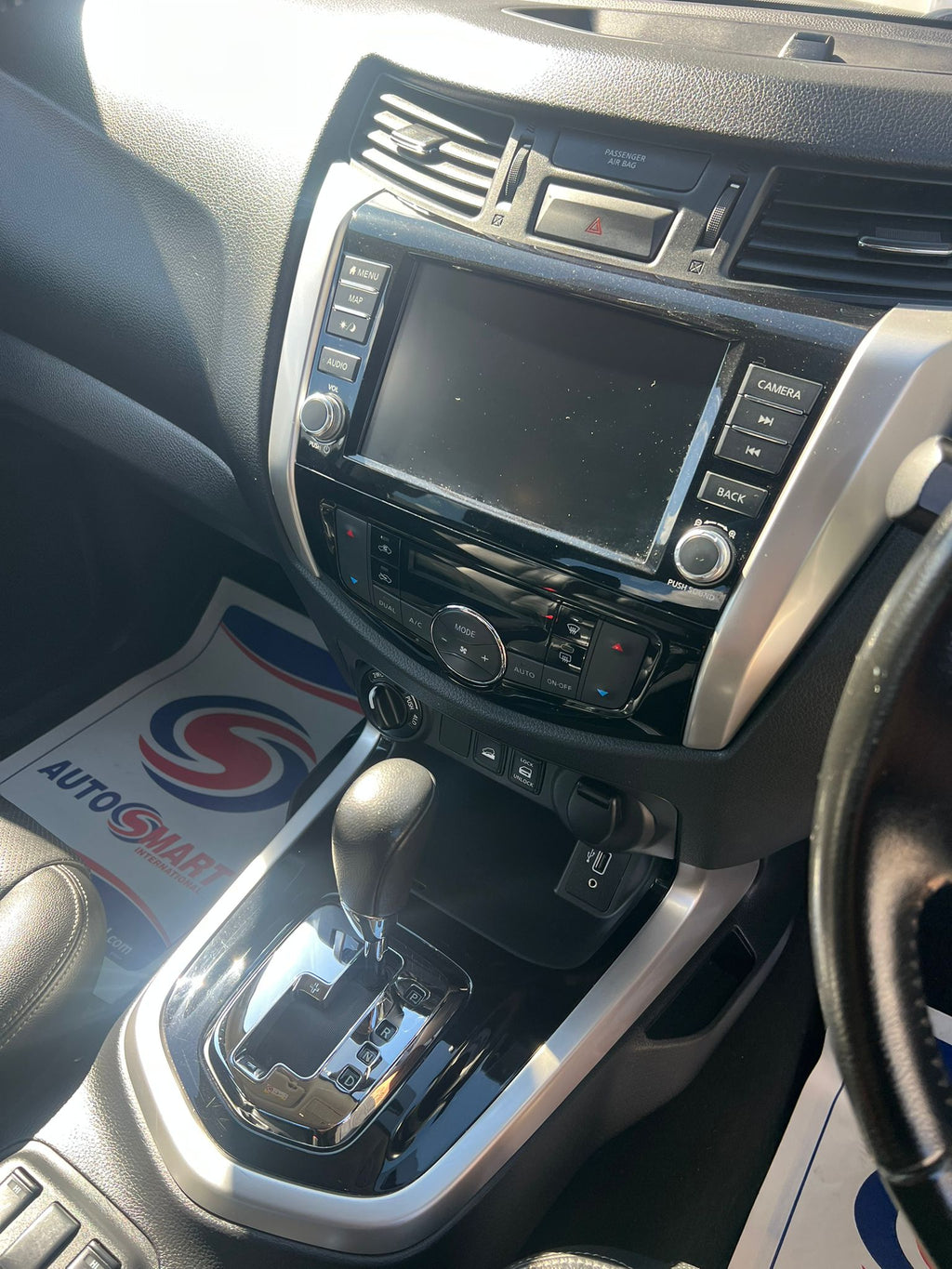 2020 Nissan Navara Tekna